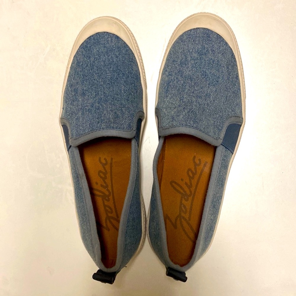 Zodiac Women’s Ciara Canvas Lifestyle Slip-on Sneakers
